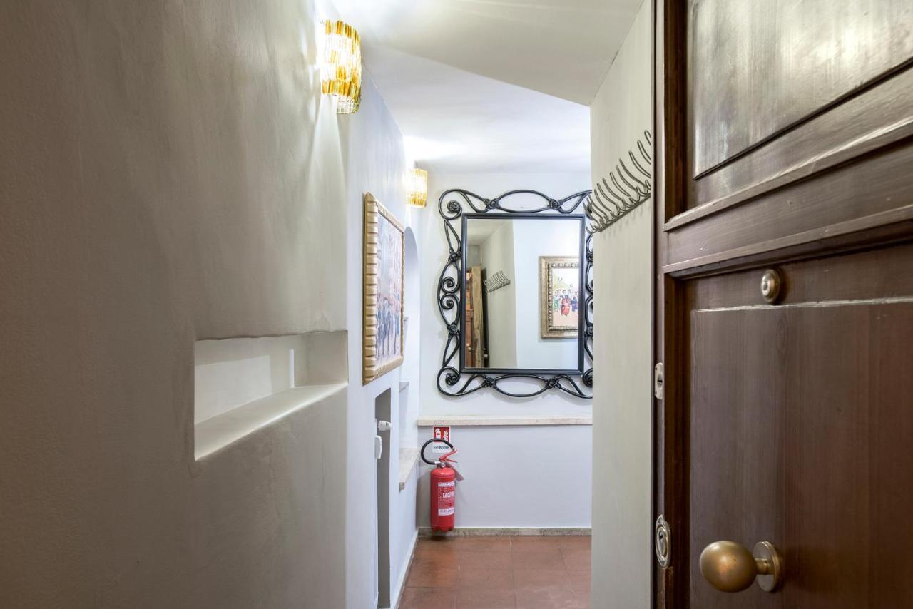 Charming Pantheon Apt In The Heart Of Rome Extérieur photo